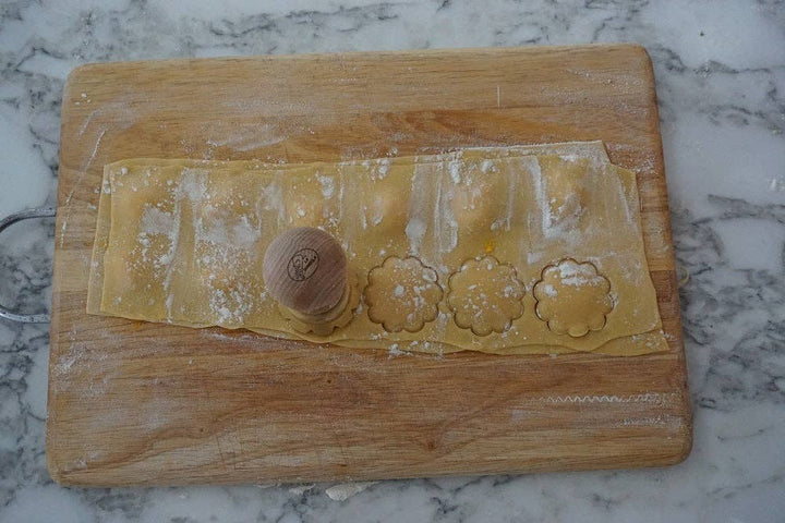 Round Ravioli Pasta Cutter,Ravioli Stamp  Festooned 50mm