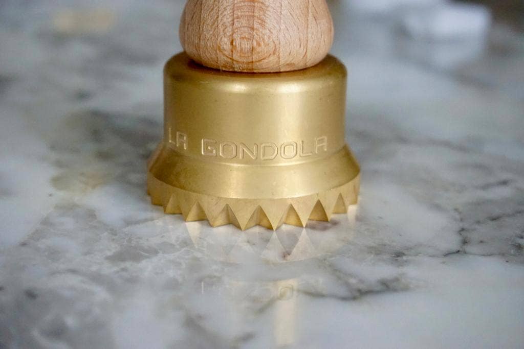 Round Ravioli Pasta Cutter,Ravioli Stamp  Festooned 50mm